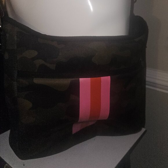 Haute Shore Neoprene Crossbody bag - Picture 1 of 3